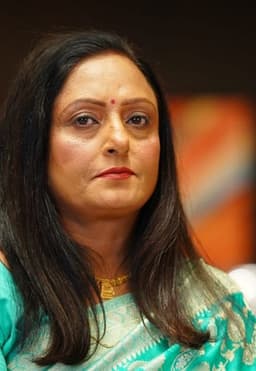 Smt. Alka Chugh